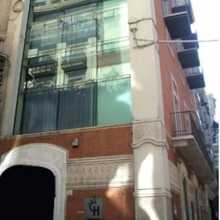 Central Hotel 3*