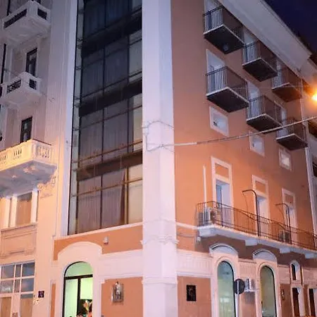 Central Szálloda 3*