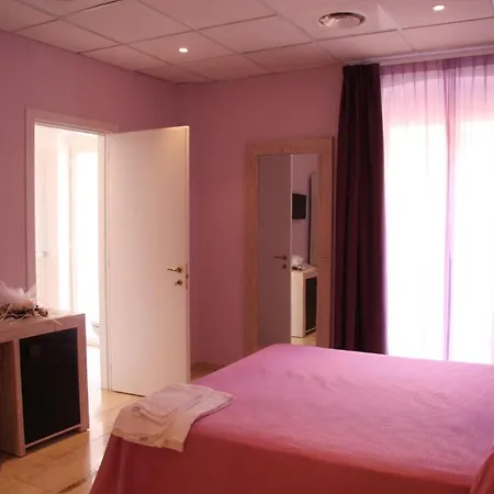 Central 3*